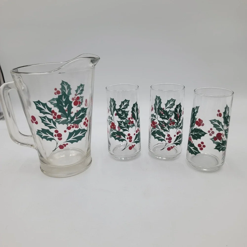 Vintage Libbey Christmas Holly Berry Glass Pitcher and 3 Tumbler Set Red Green
